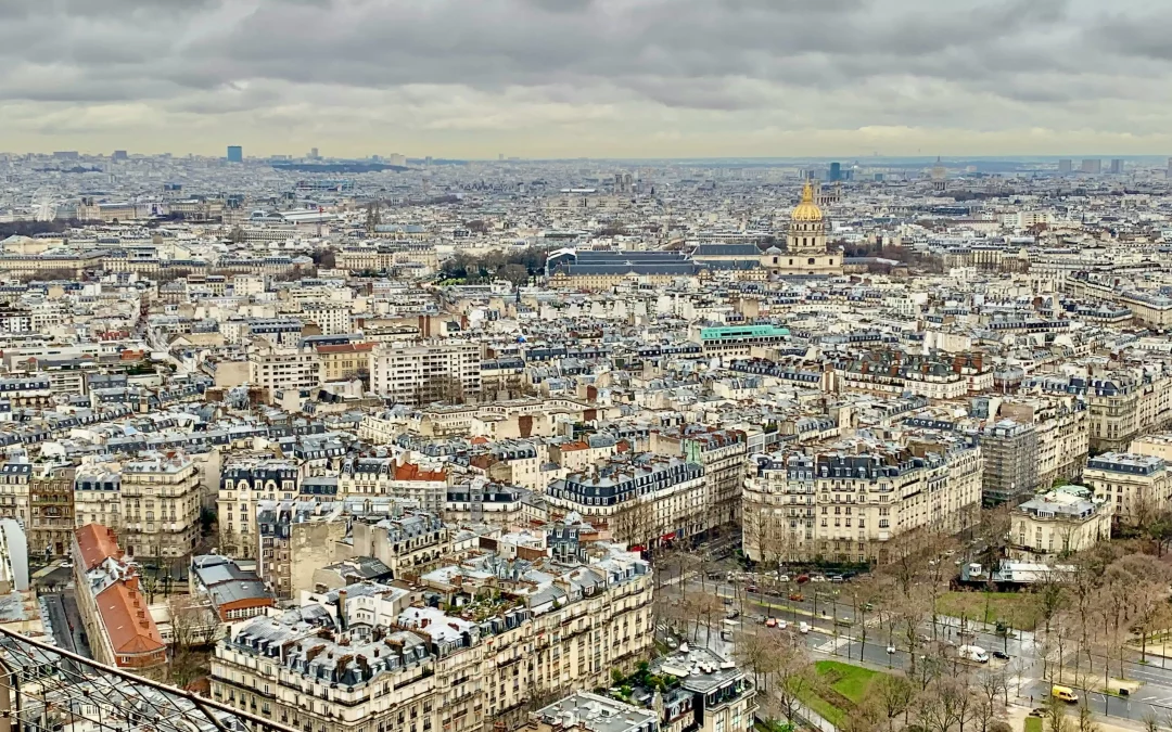 Comment fixer le bon montant de loyer à Paris en 2025 avec Providence Immobilier