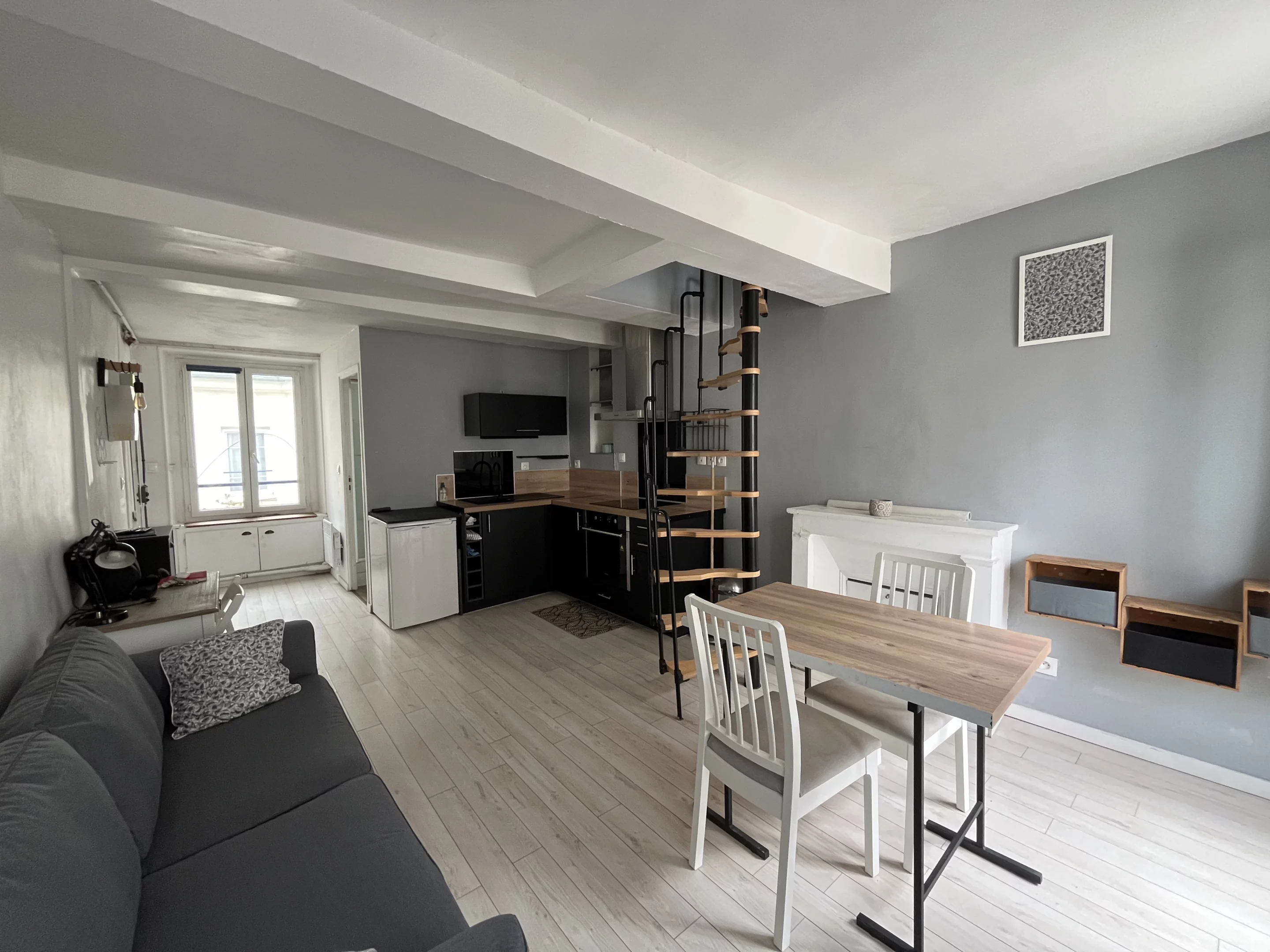 Exemple de bien récemment loué et géré par Providence Immobilier rue de Rochechouart