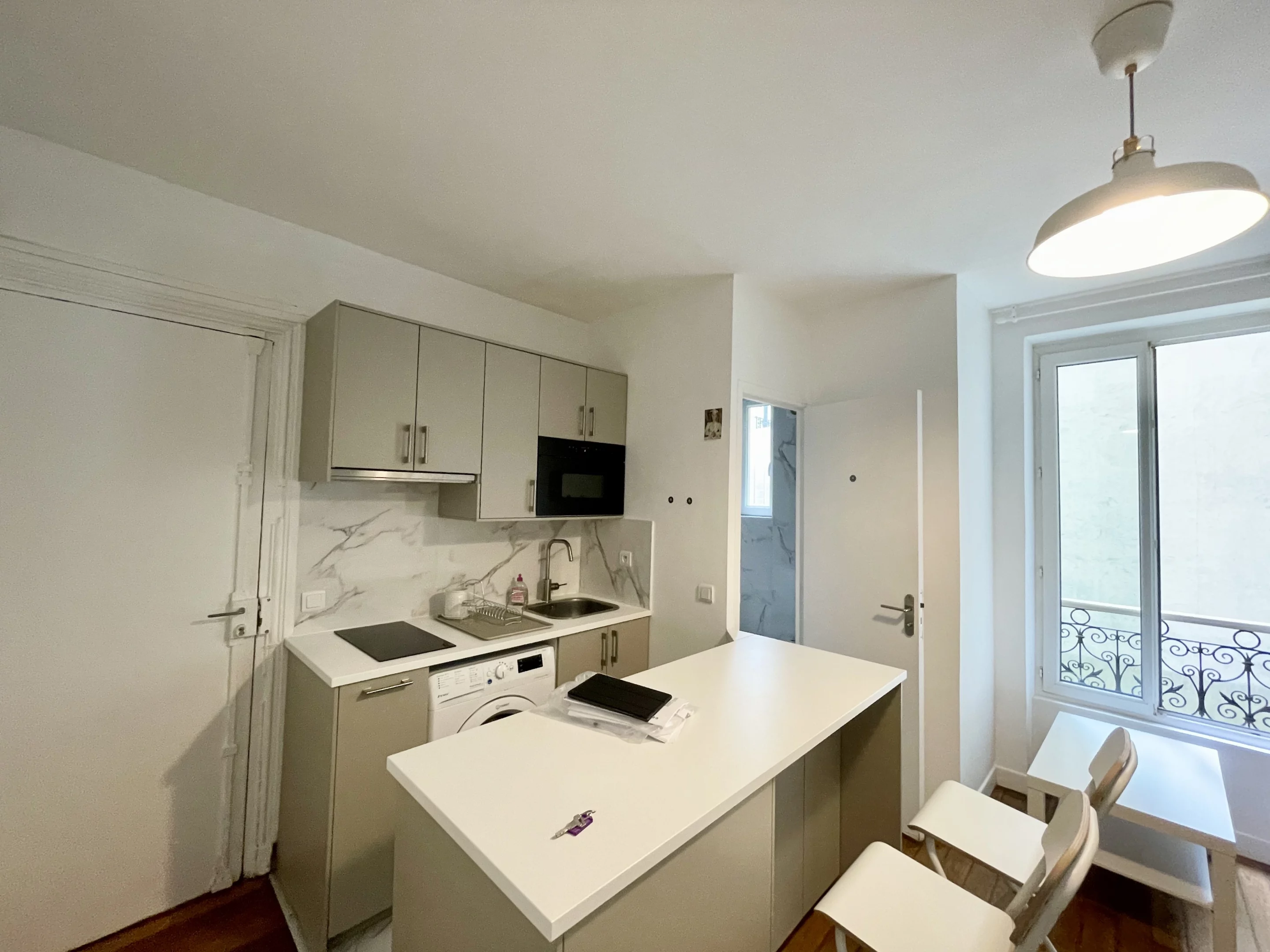 T2-en-location-boulevard-flandrin-chez-providence-immobilier-agence-de-gestion-locative-paris-16