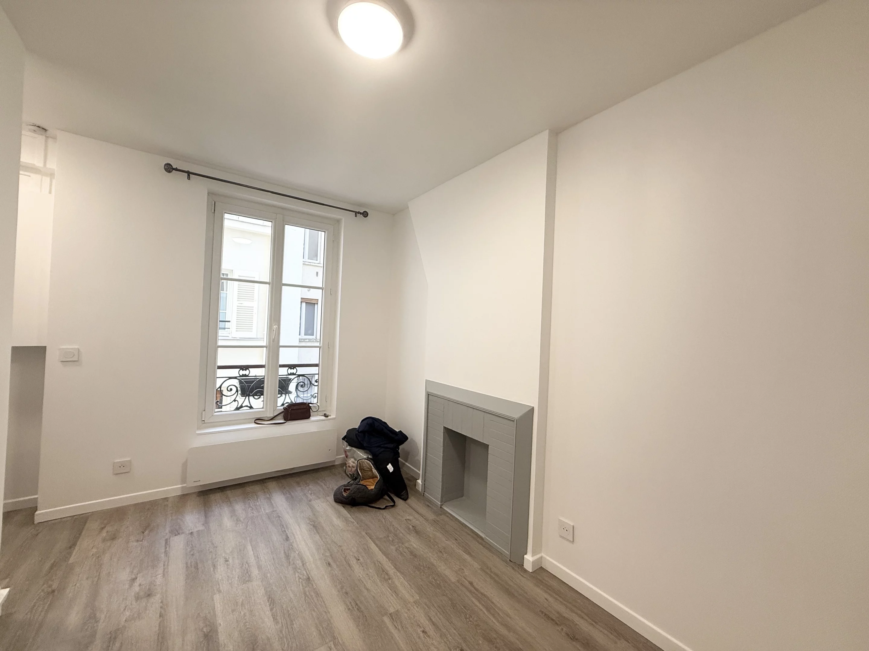 appartement-deux-pieces-loue-recemment-par-providence-immobilier-agnence-de-gestion-locative-a-paris-10